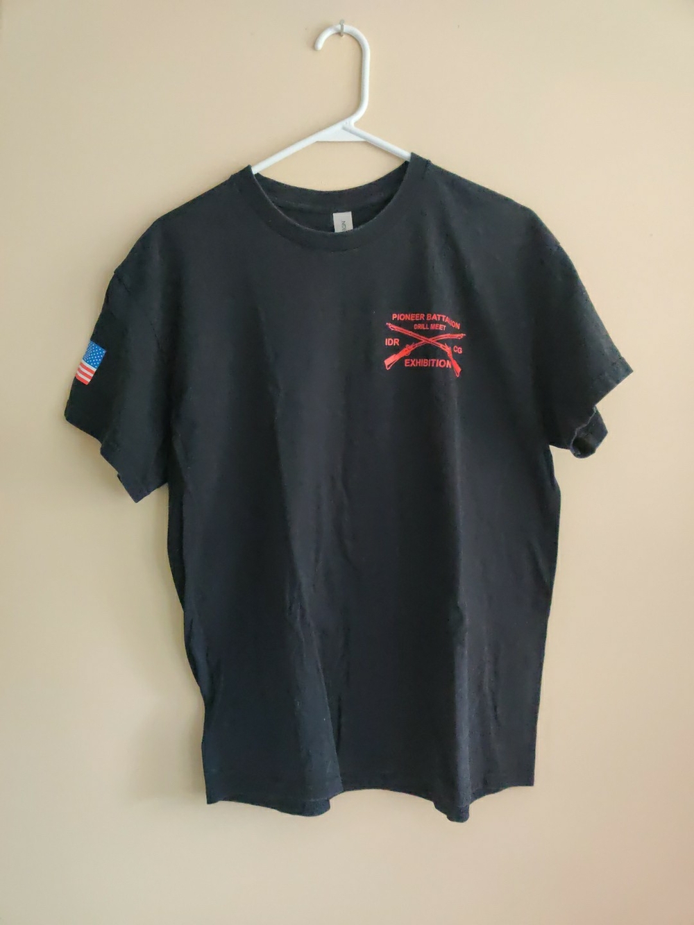 Pioneer Battalion Drill  Meet JROTC Mens T-Shirt Size Large  Logos On Back